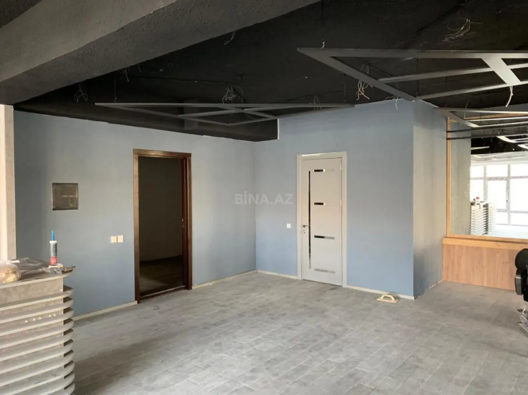 Kirayə verilir 3 otaqlı ofis 160 m²