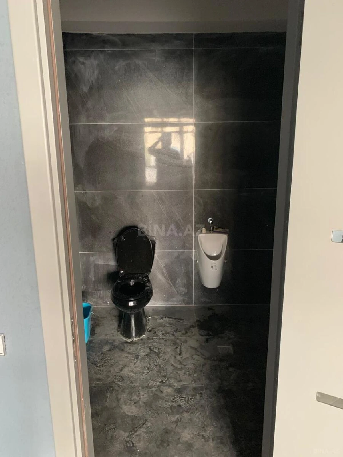 Kirayə verilir 3 otaqlı ofis 160 m²