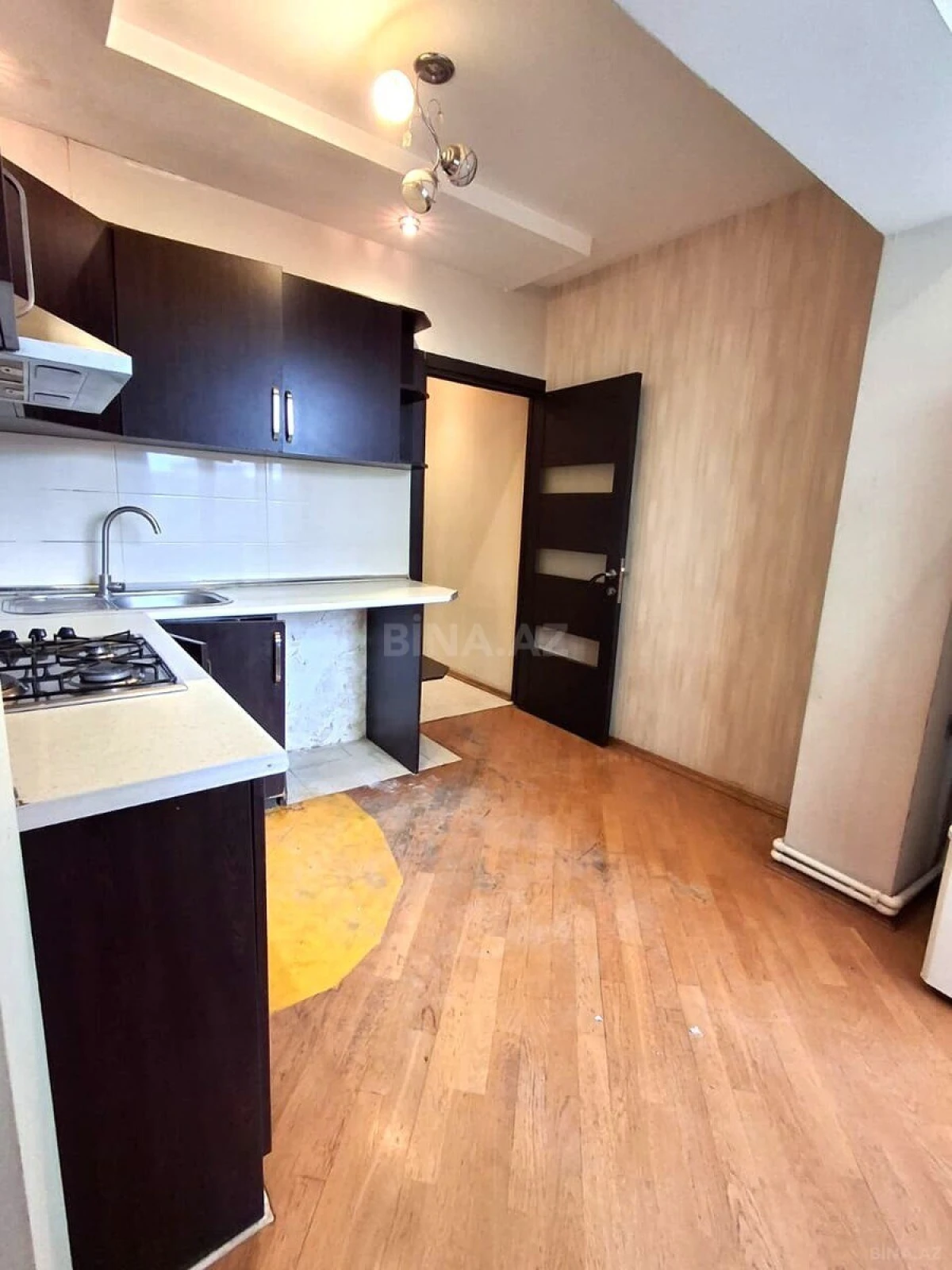 Satılır 1 otaqlı mənzil 45 m²