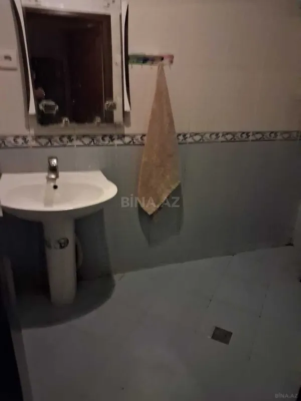 Kirayə verilir 2 otaqlı mənzil 100 m²