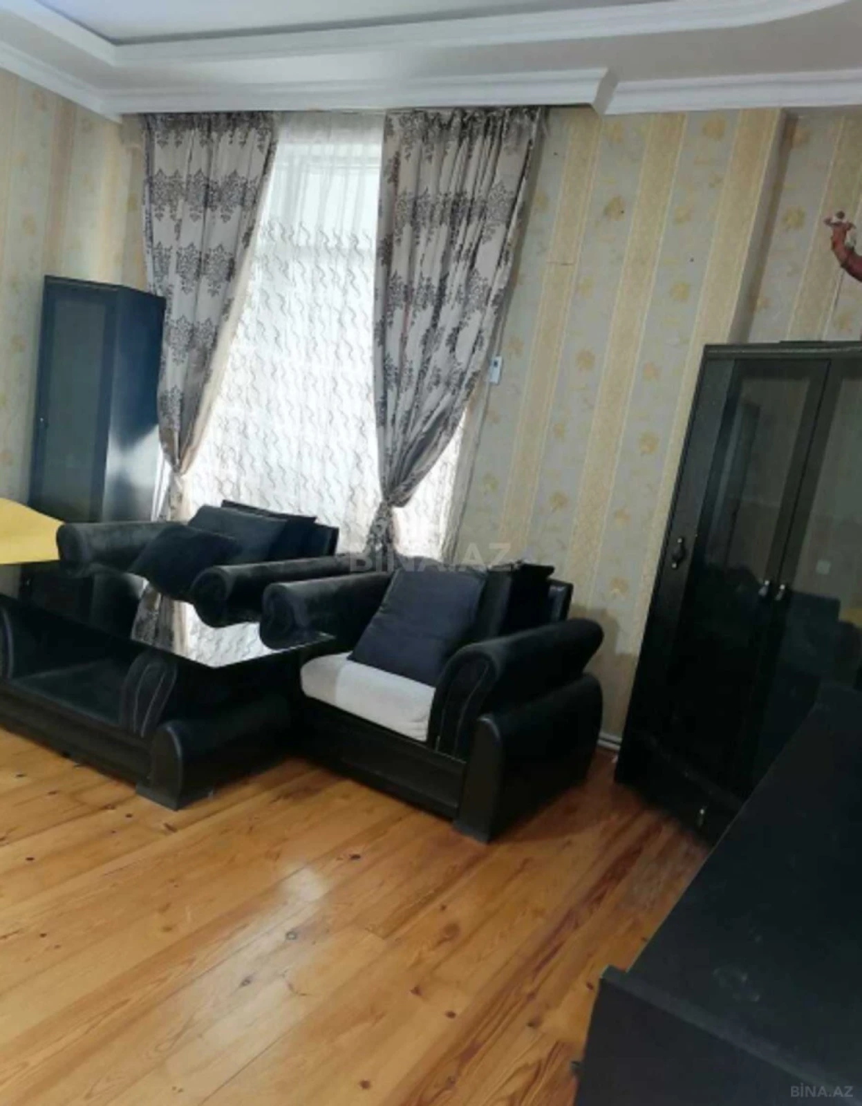 Kirayə verilir 2 otaqlı mənzil 100 m²