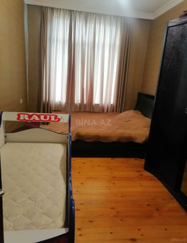 Kirayə verilir 2 otaqlı mənzil 100 m²