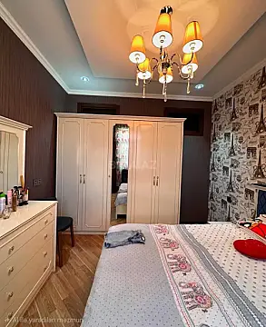 Satılır 4 otaqlı mənzil 120 m²