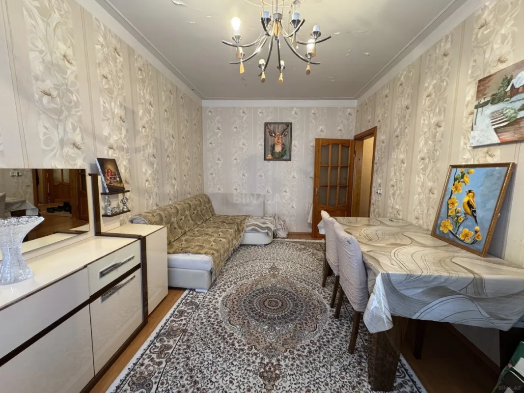Satılır 2 otaqlı mənzil 55 m²