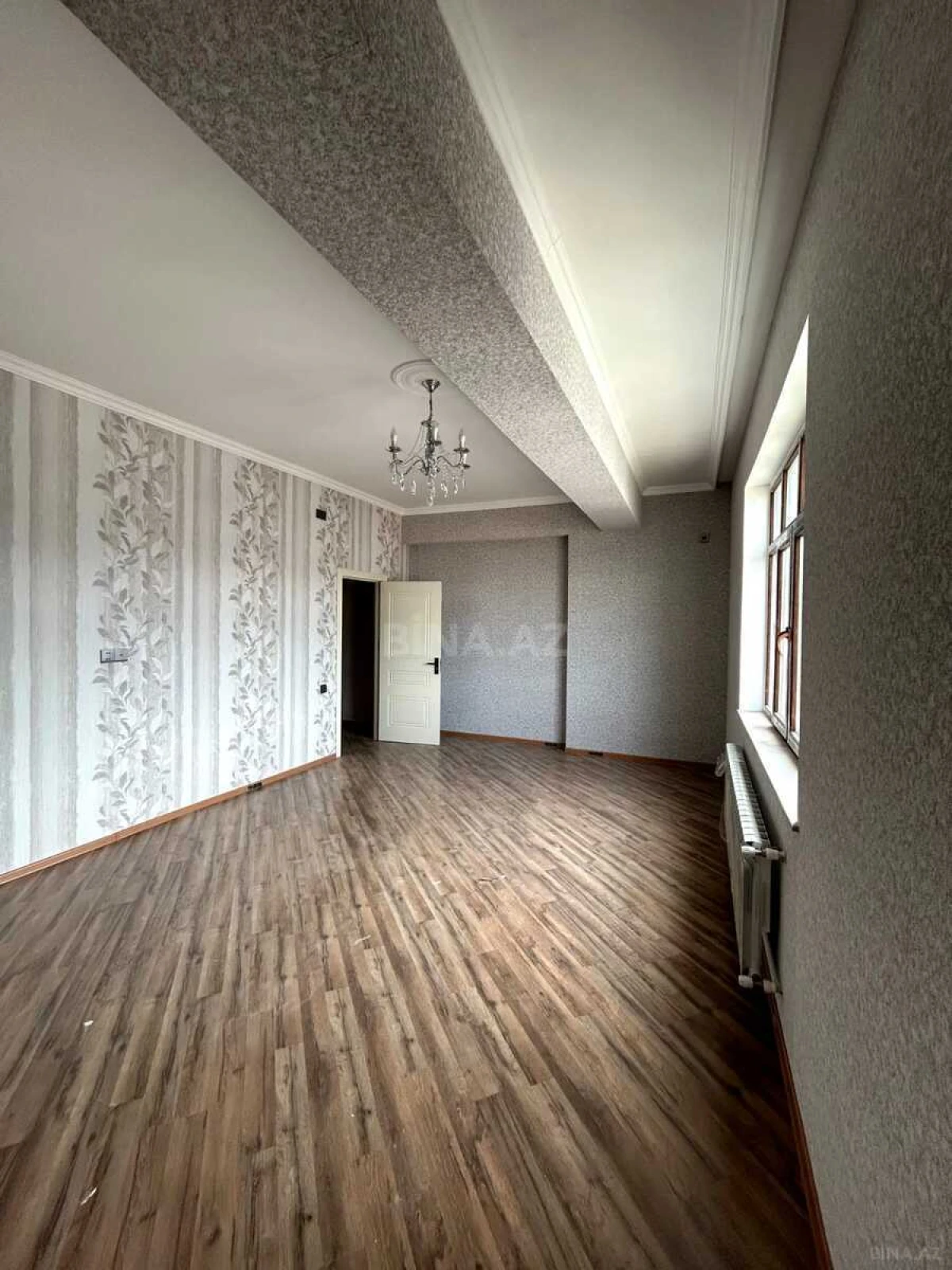 Kirayə verilir 2 otaqlı mənzil 79.4 m²