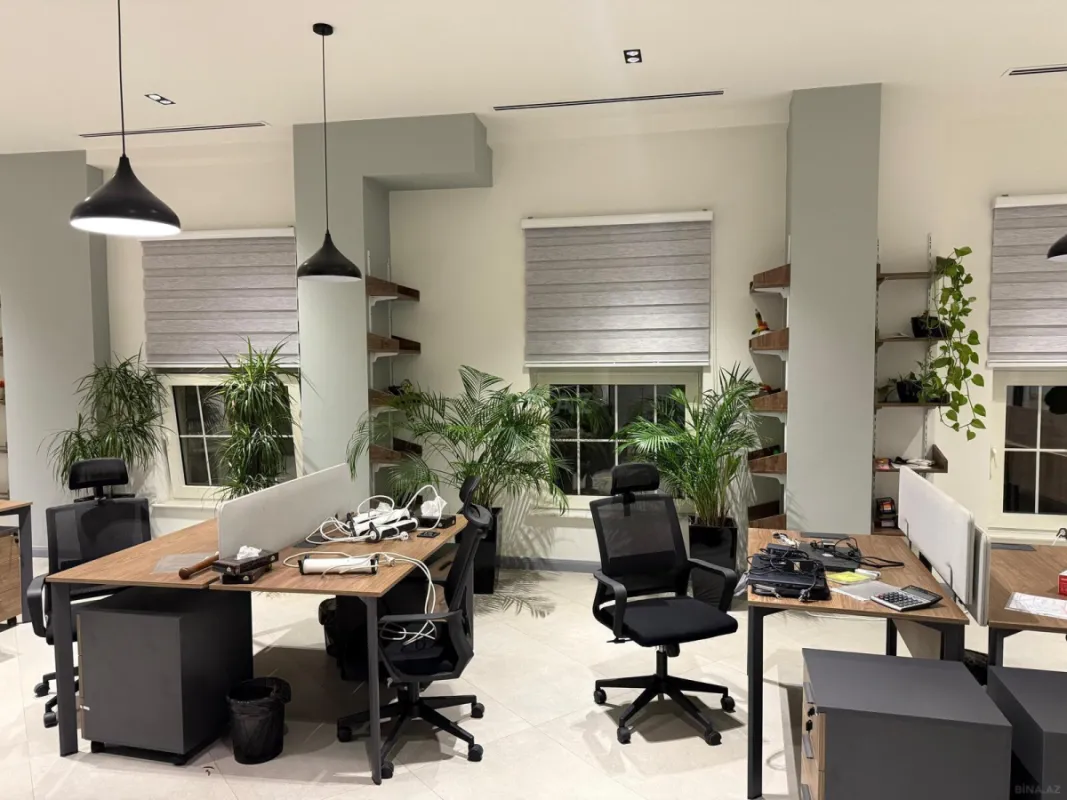 Kirayə verilir obyekt 230 m²