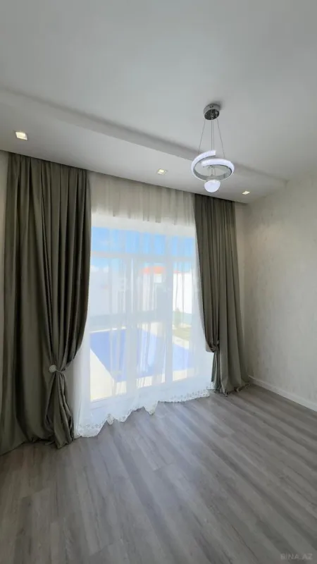Satılır 4 otaqlı həyət evi 120 m²