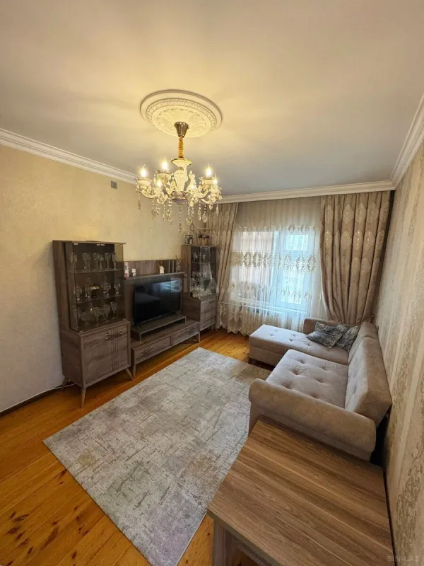 Satılır 2 otaqlı mənzil 50 m²