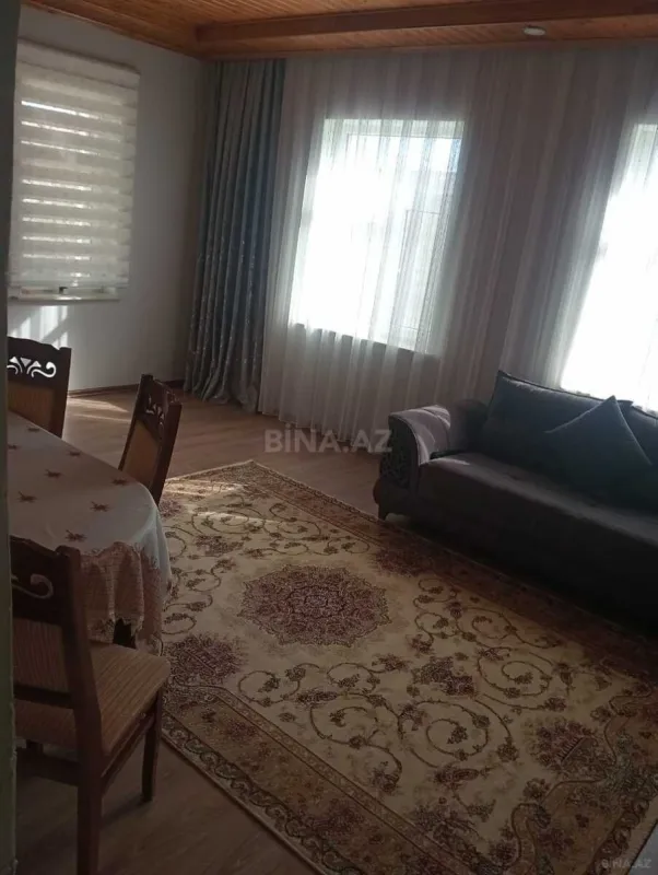 Satılır 3 otaqlı həyət evi 100 m²