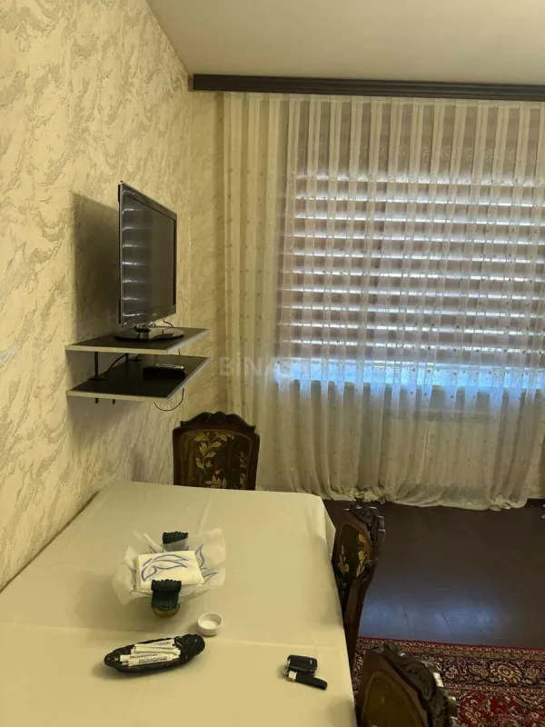Satılır 2 otaqlı mənzil 65 m²