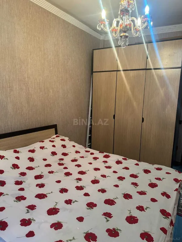 Satılır 2 otaqlı mənzil 65 m²