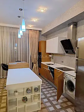 Kirayə verilir 3 otaqlı mənzil 120 m²