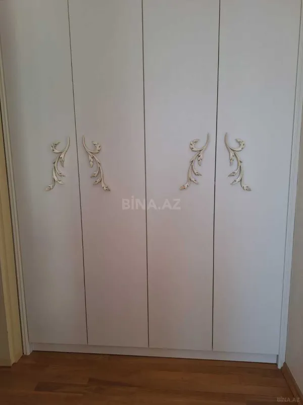 Kirayə verilir 3 otaqlı mənzil 120 m²