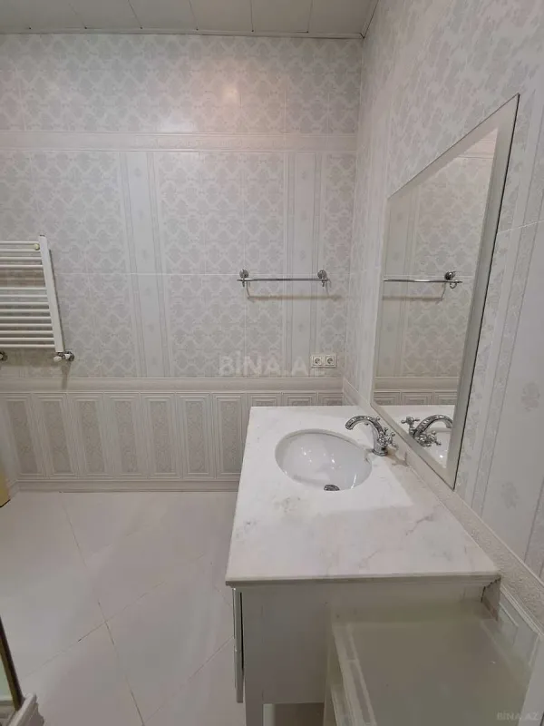 Kirayə verilir 3 otaqlı mənzil 120 m²