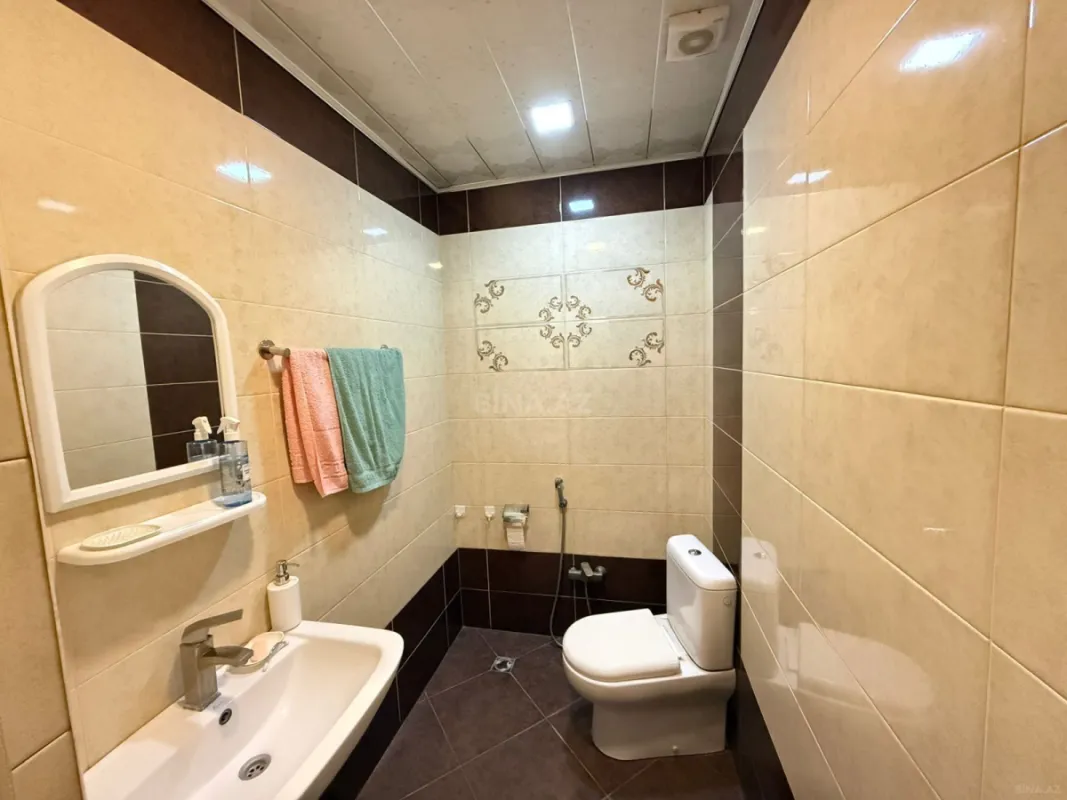Satılır 3 otaqlı mənzil 115 m²