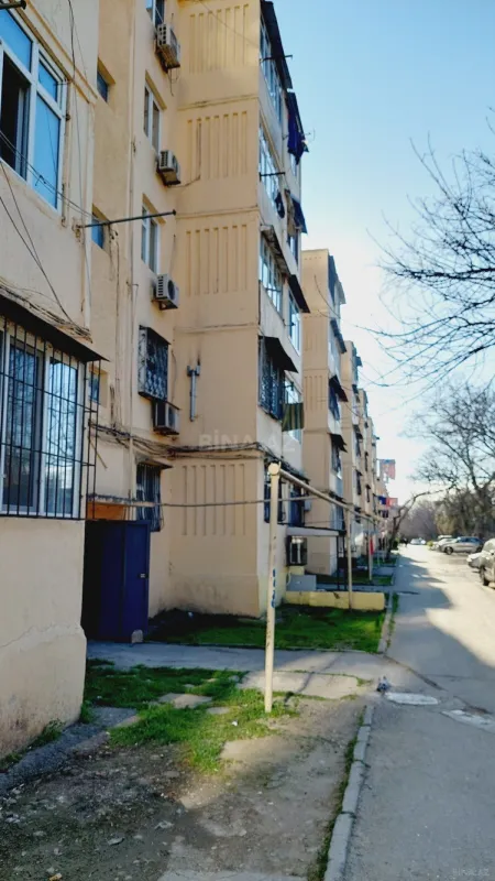 Satılır 2 otaqlı mənzil 48 m²