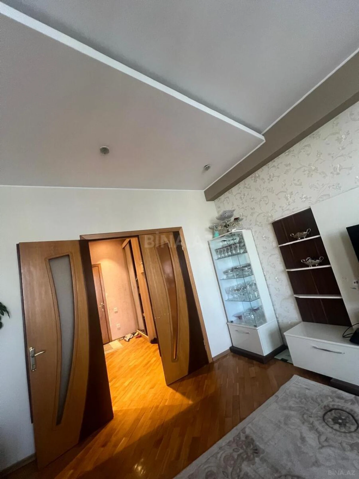 Satılır 2 otaqlı mənzil 88 m²