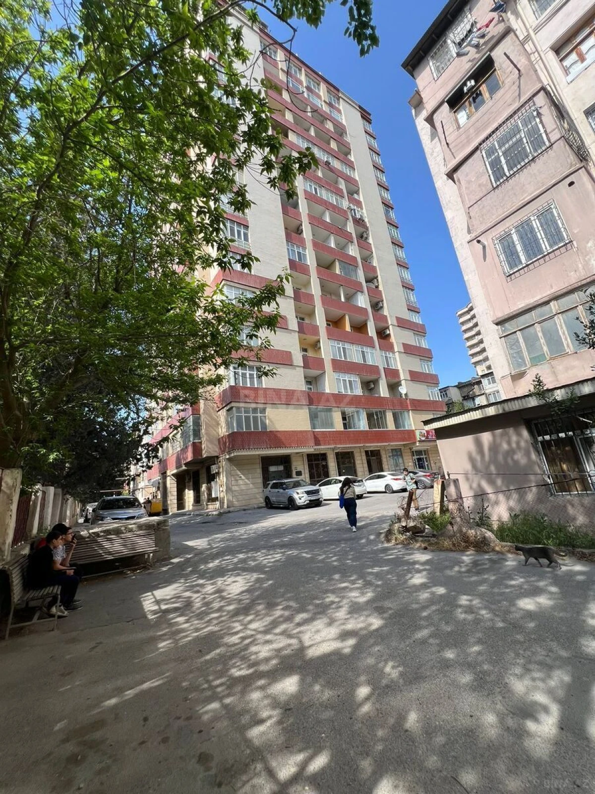 Satılır 2 otaqlı mənzil 88 m²