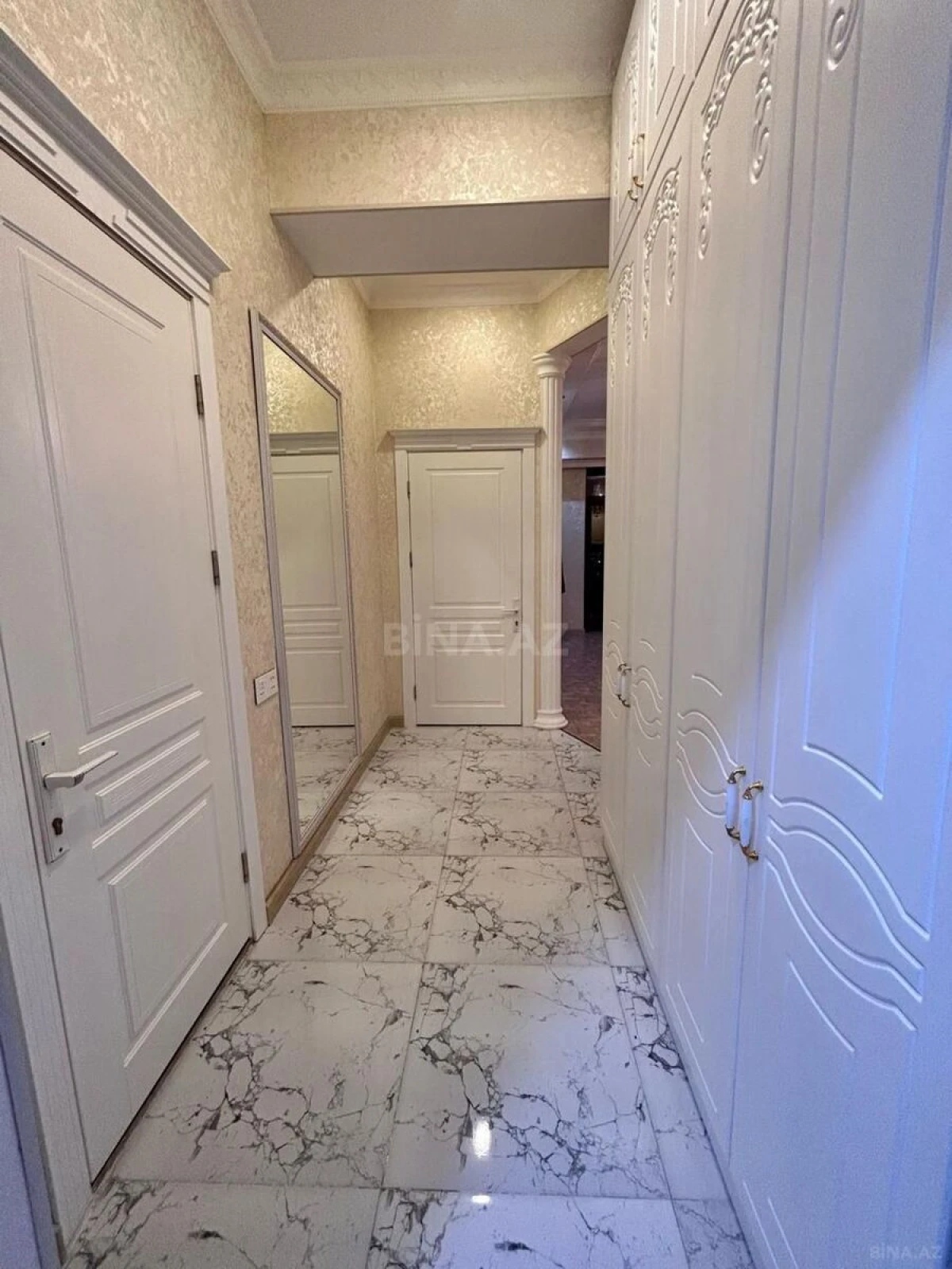 Kirayə verilir 3 otaqlı mənzil 85 m²