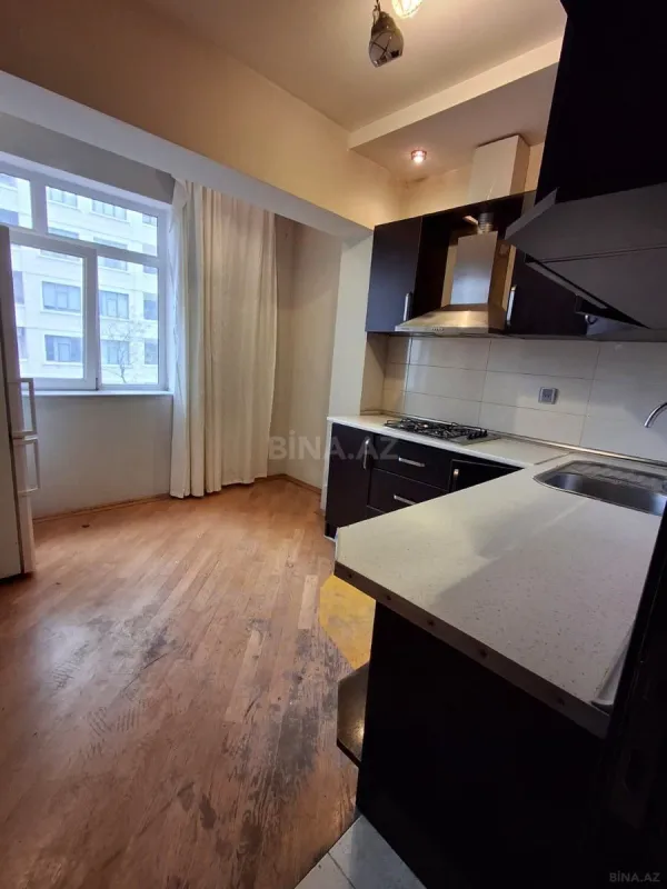 Satılır 1 otaqlı mənzil 40 m²