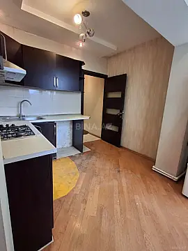 Satılır 1 otaqlı mənzil 40 m²