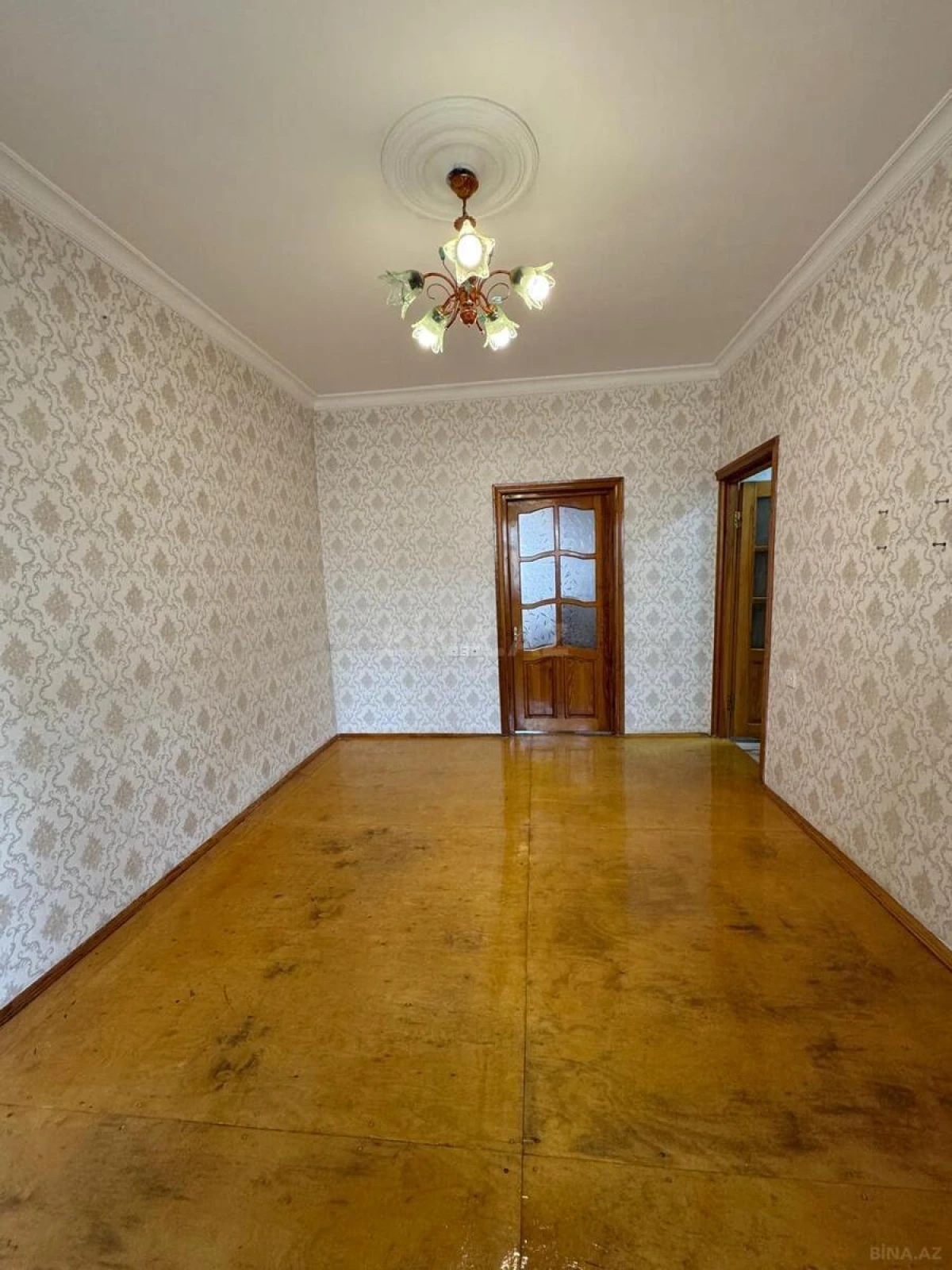 Satılır 3 otaqlı mənzil 55 m²