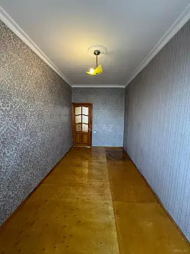 Satılır 3 otaqlı mənzil 55 m²