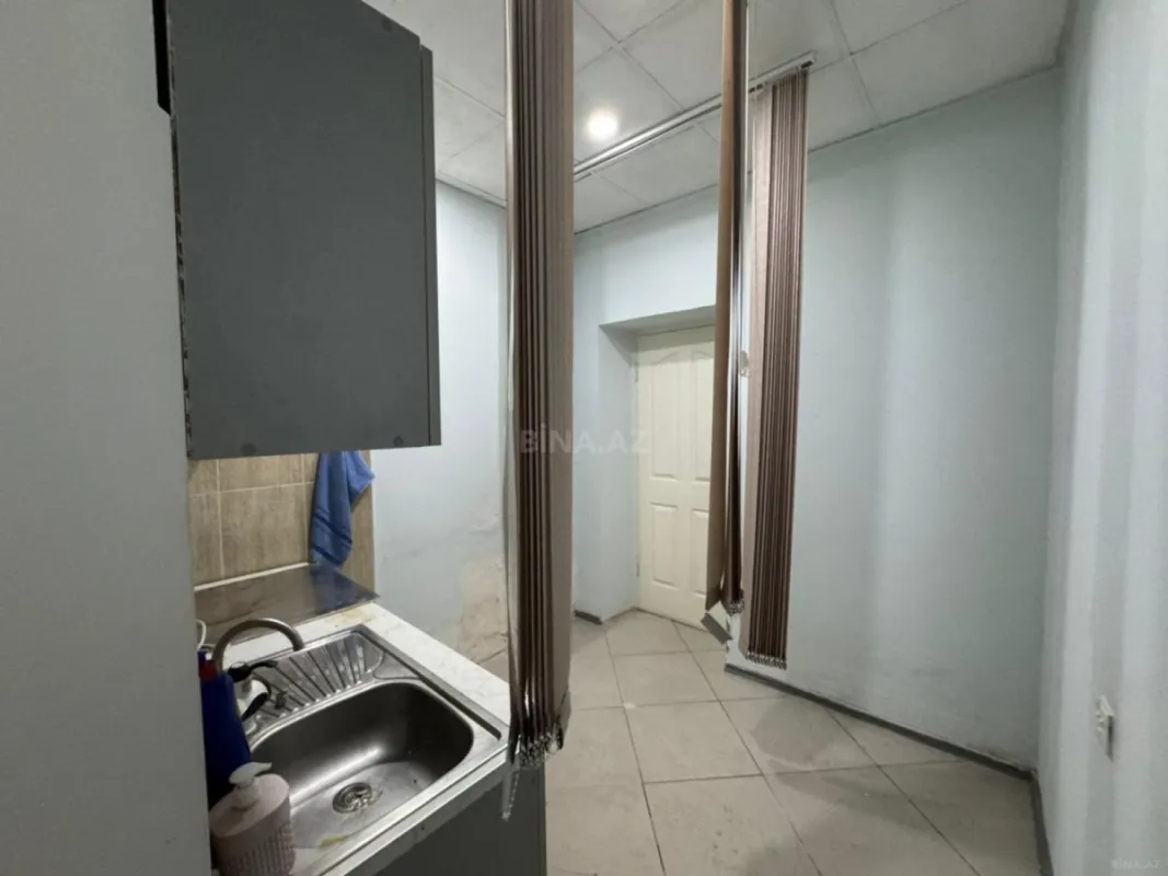 Kirayə verilir 4 otaqlı ofis 100 m²