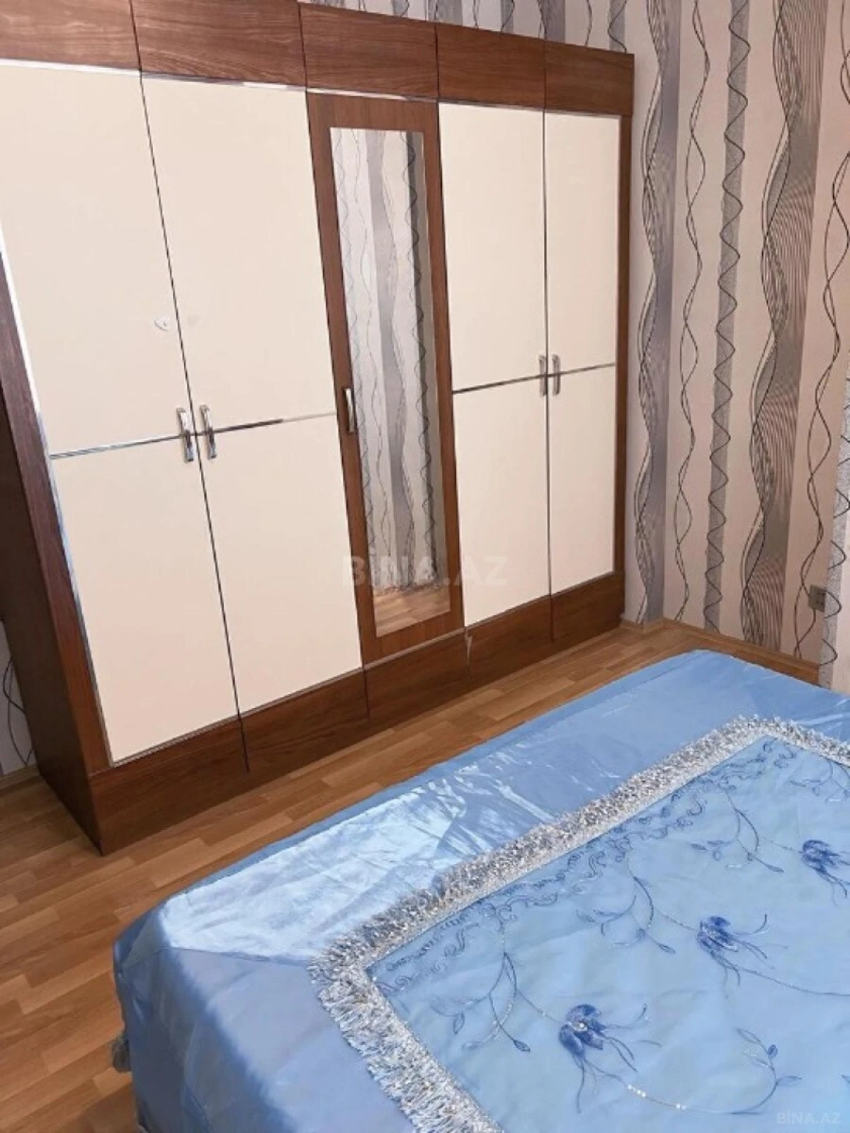 Kirayə verilir 3 otaqlı mənzil 100 m²