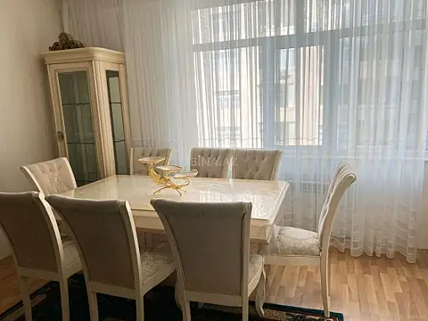 Kirayə verilir 3 otaqlı mənzil 100 m² — Bakı, Nəsimi 3 otaq 100.00 m²