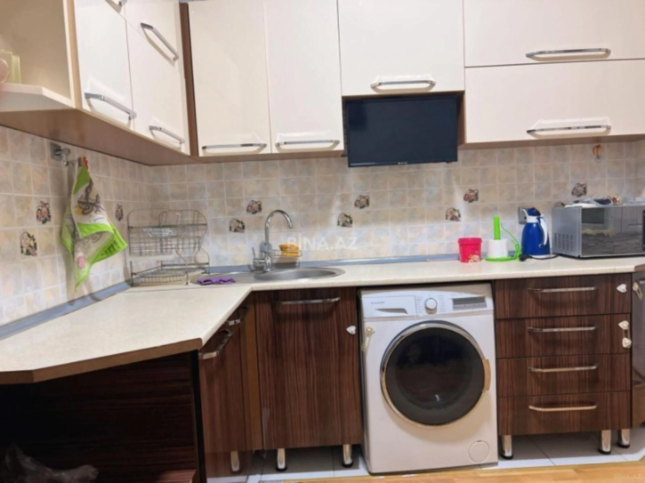 Kirayə verilir 3 otaqlı mənzil 100 m²