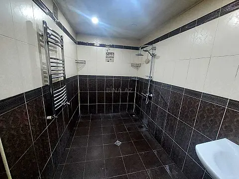 Satılır 3 otaqlı mənzil 104 m²