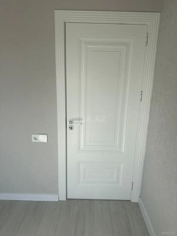 Satılır 2 otaqlı mənzil 76 m²