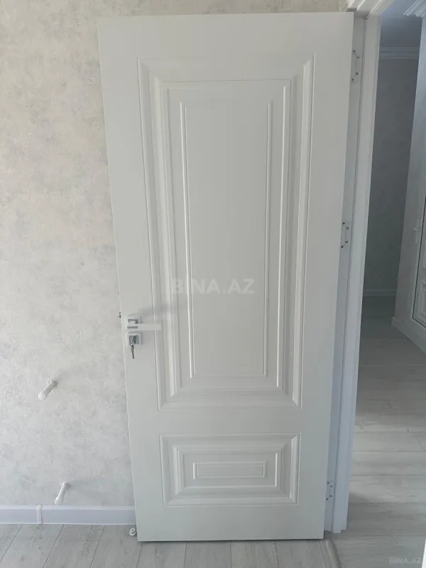 Satılır 2 otaqlı mənzil 76 m²