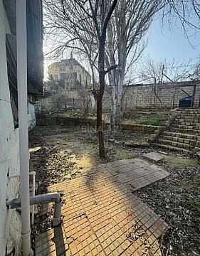 Satılır torpaq sahəsi 5 m²