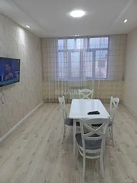 Kirayə verilir 2 otaqlı mənzil 70 m² — Bakı, Həzi Aslanov qəs. 2 otaq 70.00 m²
