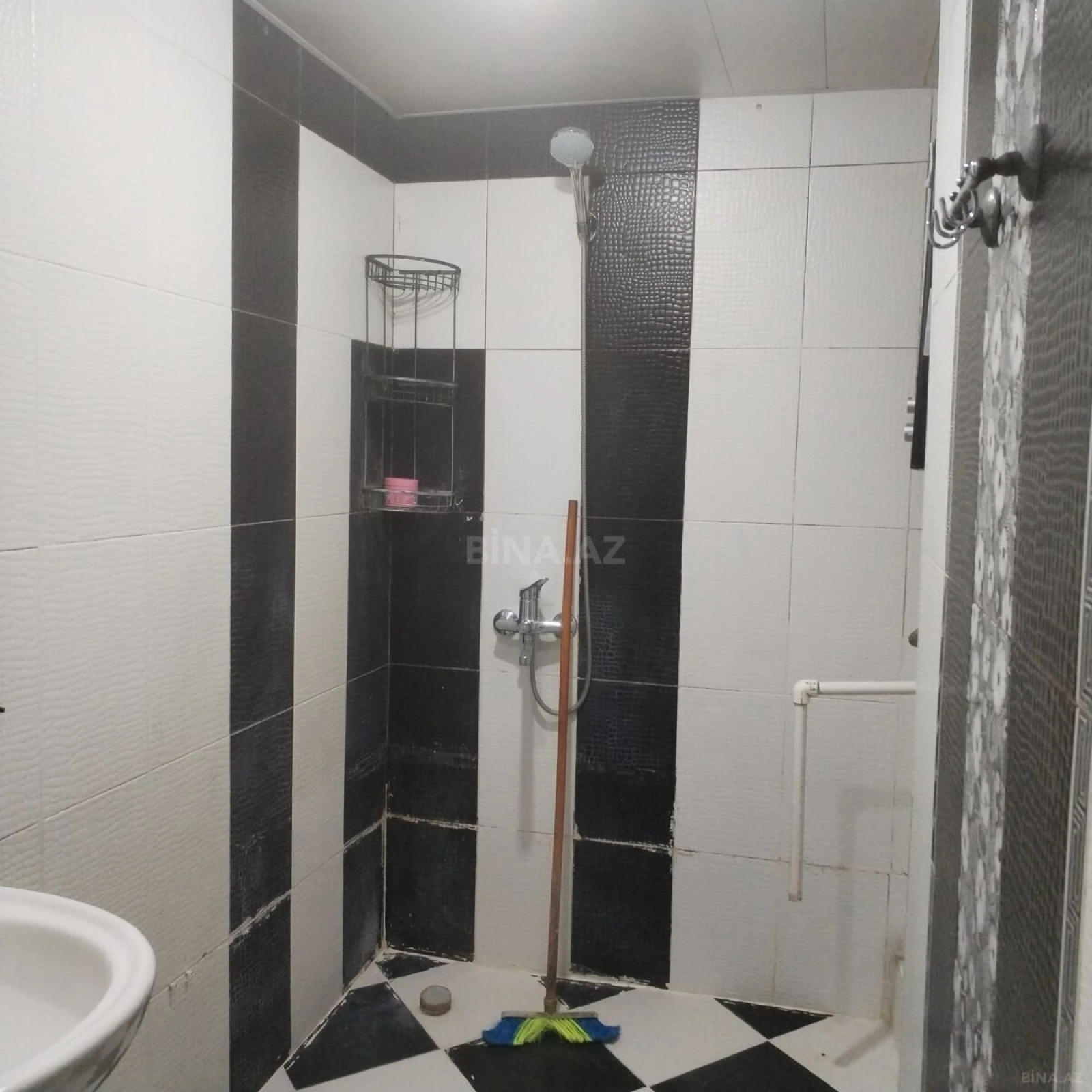 Kirayə verilir 3 otaqlı mənzil 85 m²
