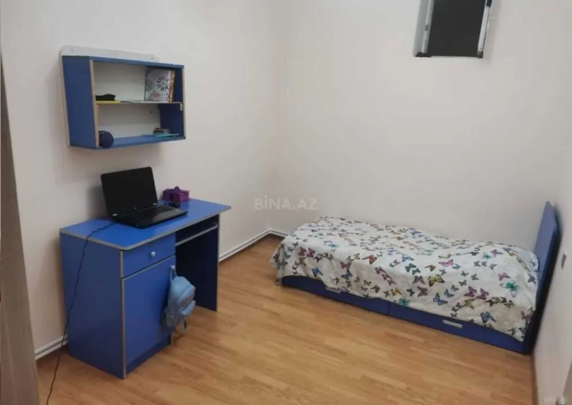 Kirayə verilir 6 otaqlı həyət evi 150 m²