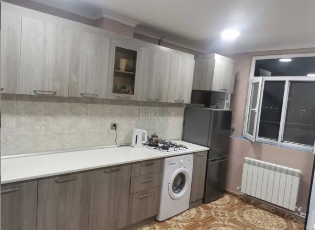 Kirayə verilir 6 otaqlı həyət evi 150 m²