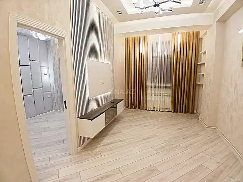 Satılır 2 otaqlı mənzil 39 m²