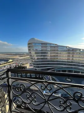 Kirayə verilir 3 otaqlı mənzil 124 m² — Bakı, Yeni Günəşli 3 otaq 124.00 m²