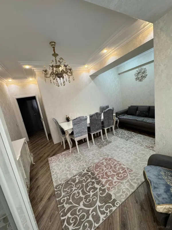 Satılır 3 otaqlı mənzil 93 m²