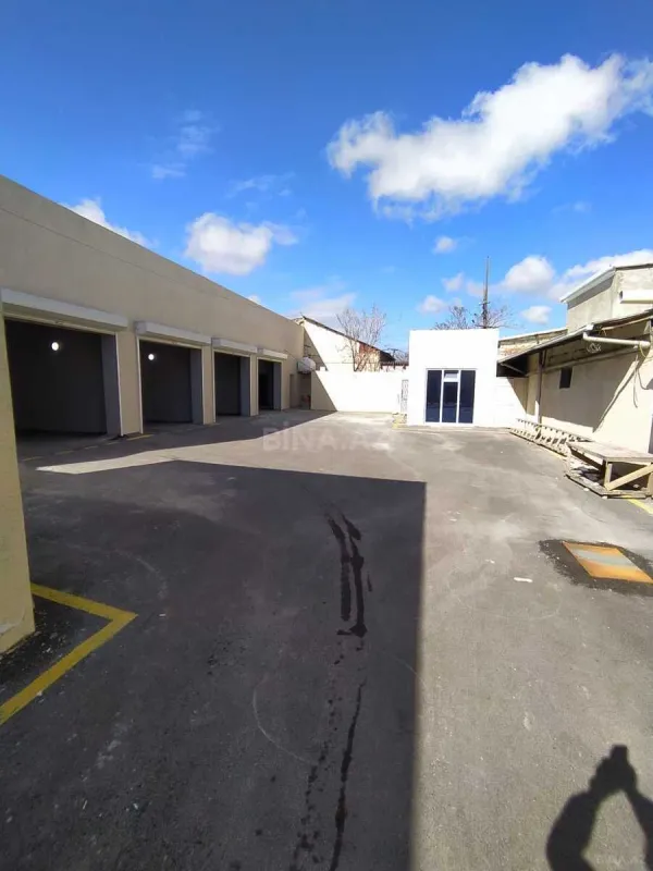 Satılır obyekt 350 m²