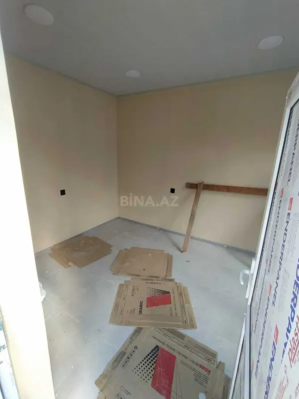 Satılır obyekt 350 m²