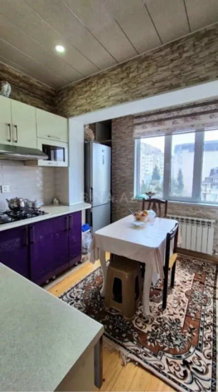Satılır 3 otaqlı mənzil 85 m²