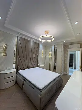 Kirayə verilir 3 otaqlı mənzil 148 m²