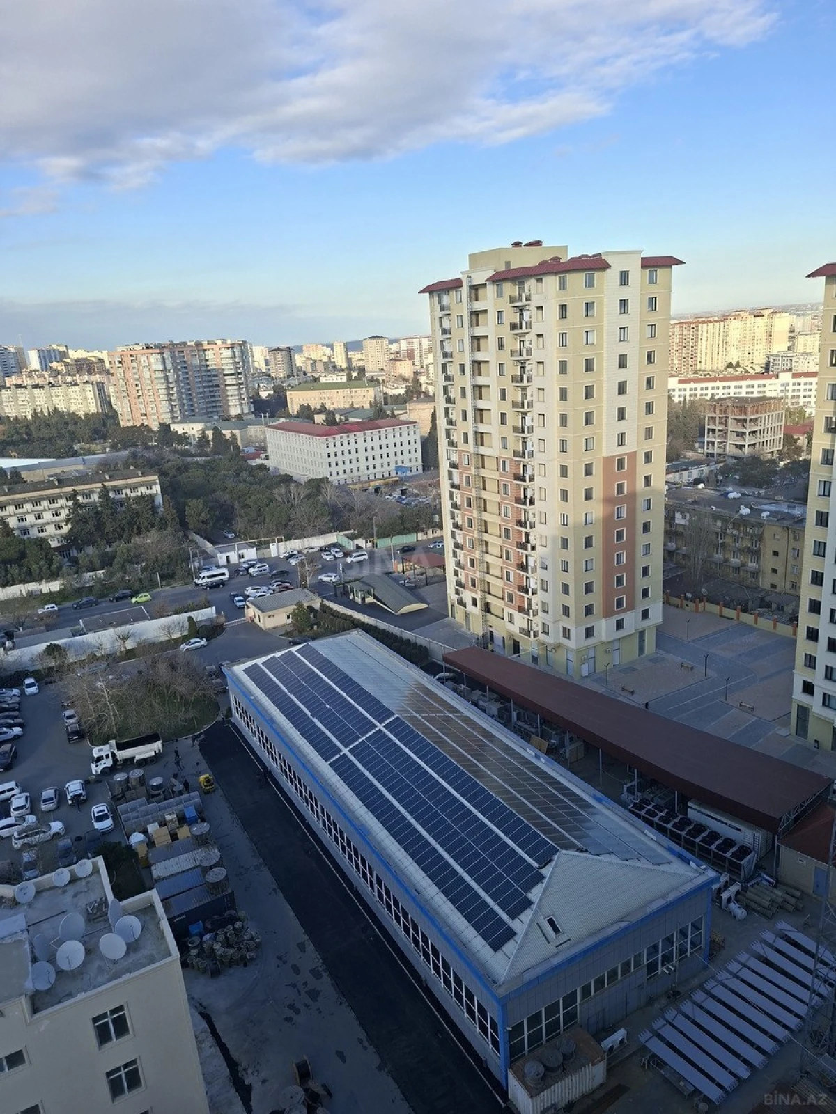 Satılır 2 otaqlı mənzil 110 m²