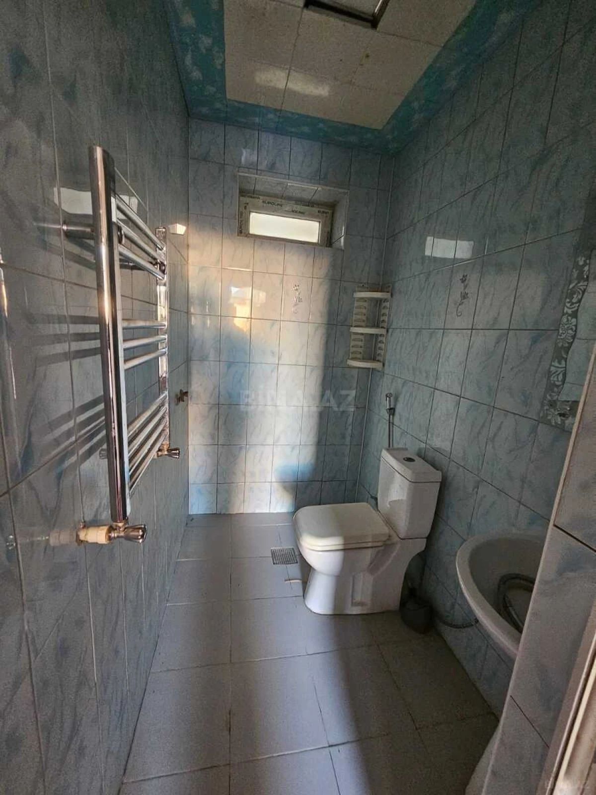 Satılır 6 otaqlı həyət evi 96 m²