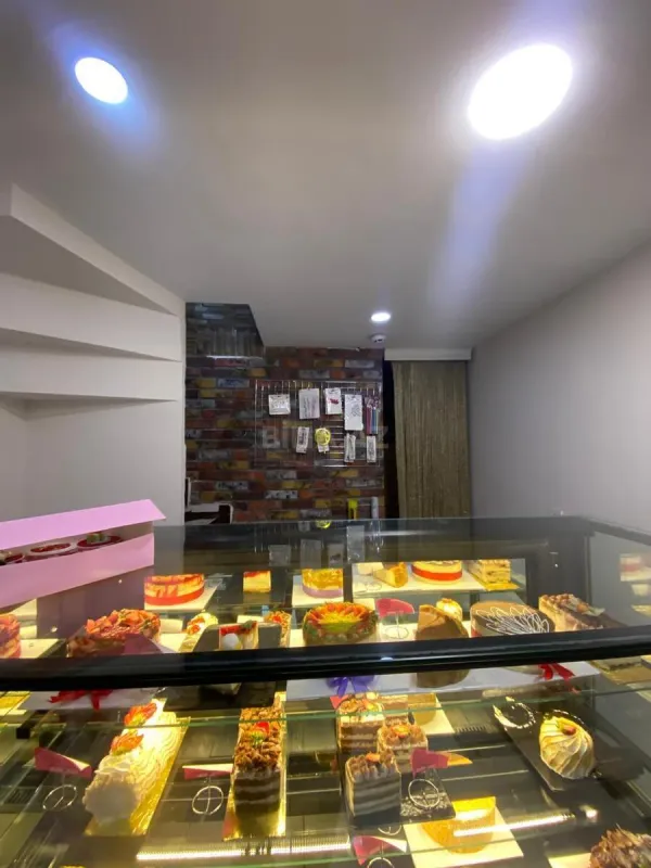 Satılır obyekt 52 m²