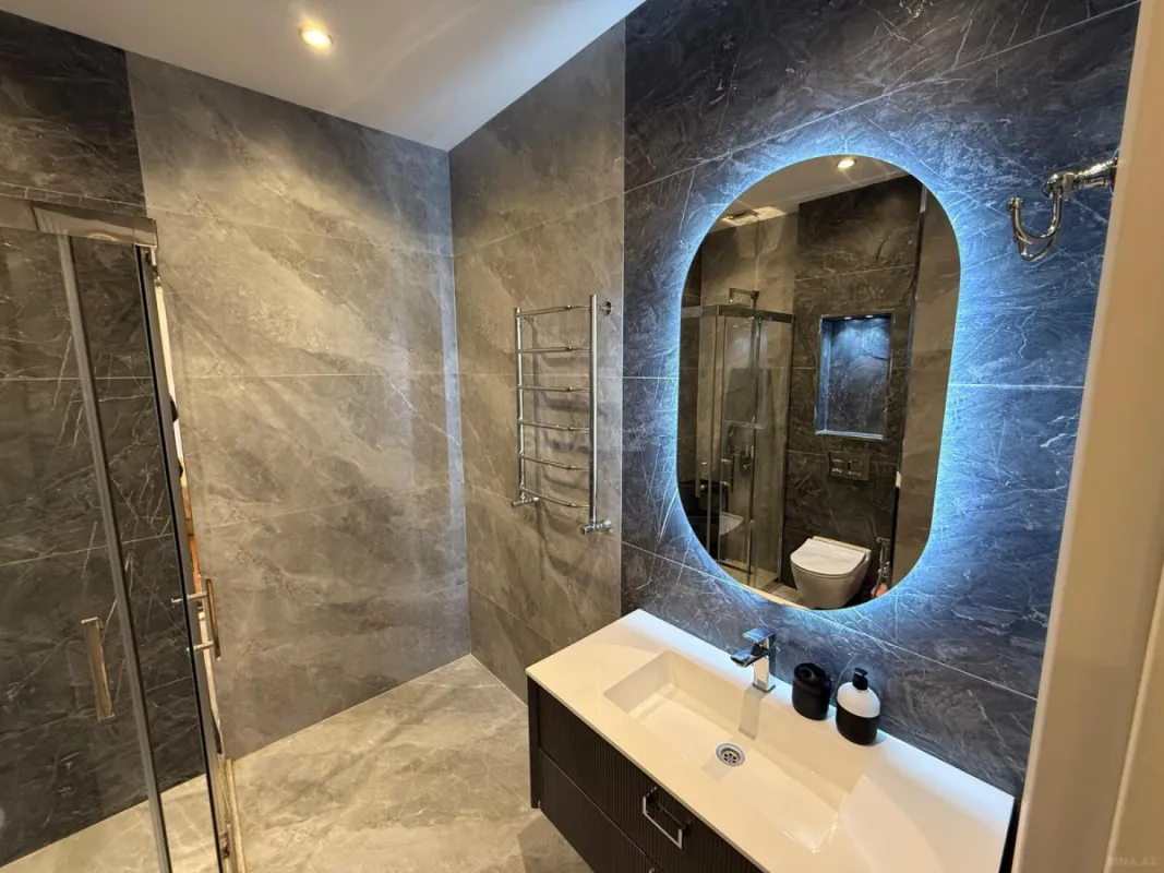 Kirayə verilir 3 otaqlı mənzil 115 m²